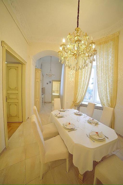 Goldenapartmentลวีฟ ภายนอก รูปภาพ